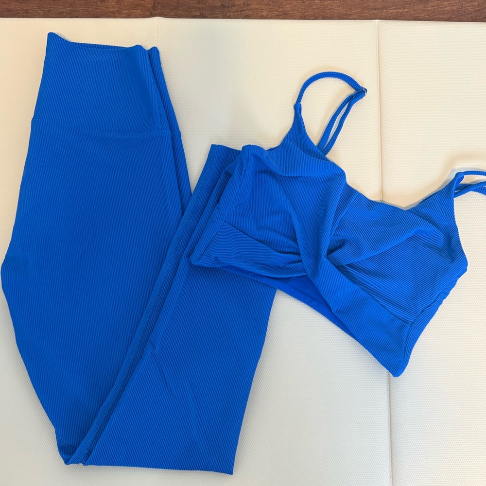 Beach Riot Workout Set (M)